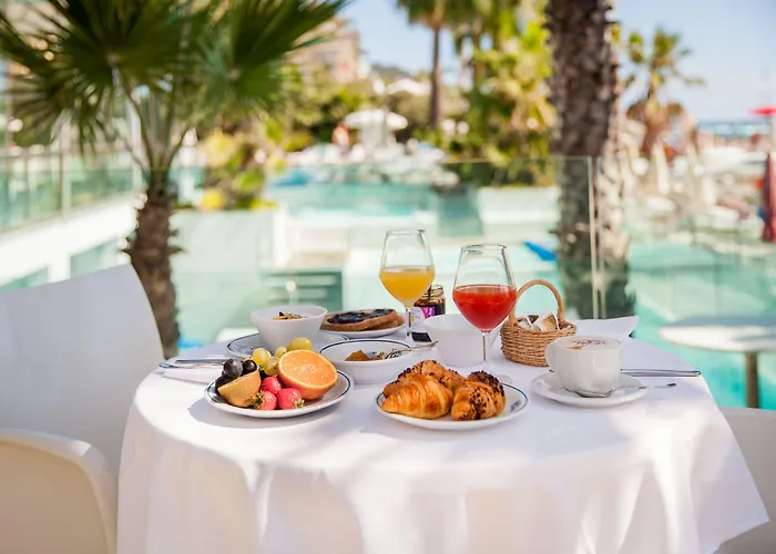 Hotel Caravelle Thalasso & Wellness 4*