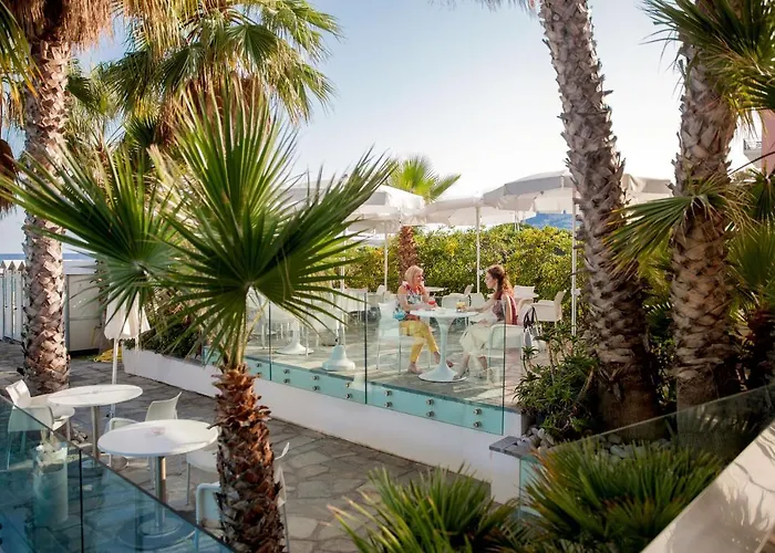 فندق Caravelle Thalasso & Wellness دْيانو مارينا