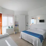卡拉维尔海水按摩&健康酒店 酒店 4*