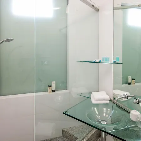 Caravelle Thalasso & Wellness Hotel 4*