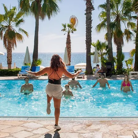 Caravelle Thalasso&wellness Hotel 4*